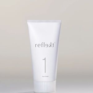 Reflekt Daily Exfoliating Face Wash – 5.07 oz. – NWT